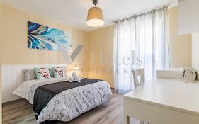 Ayz Villegas - Auto Check-In Property