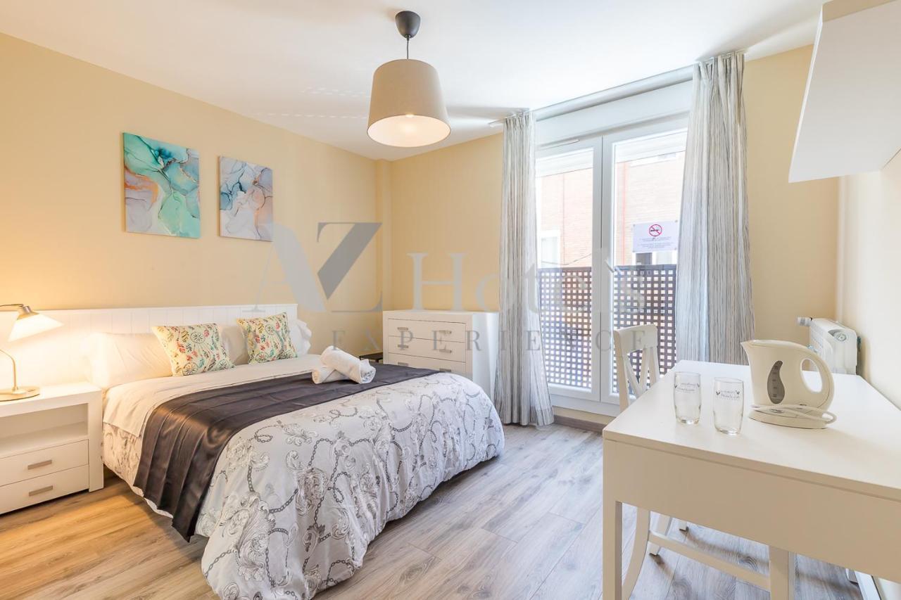 Ayz Villegas - Auto Check-In Property Madrid Eksteriør bilde