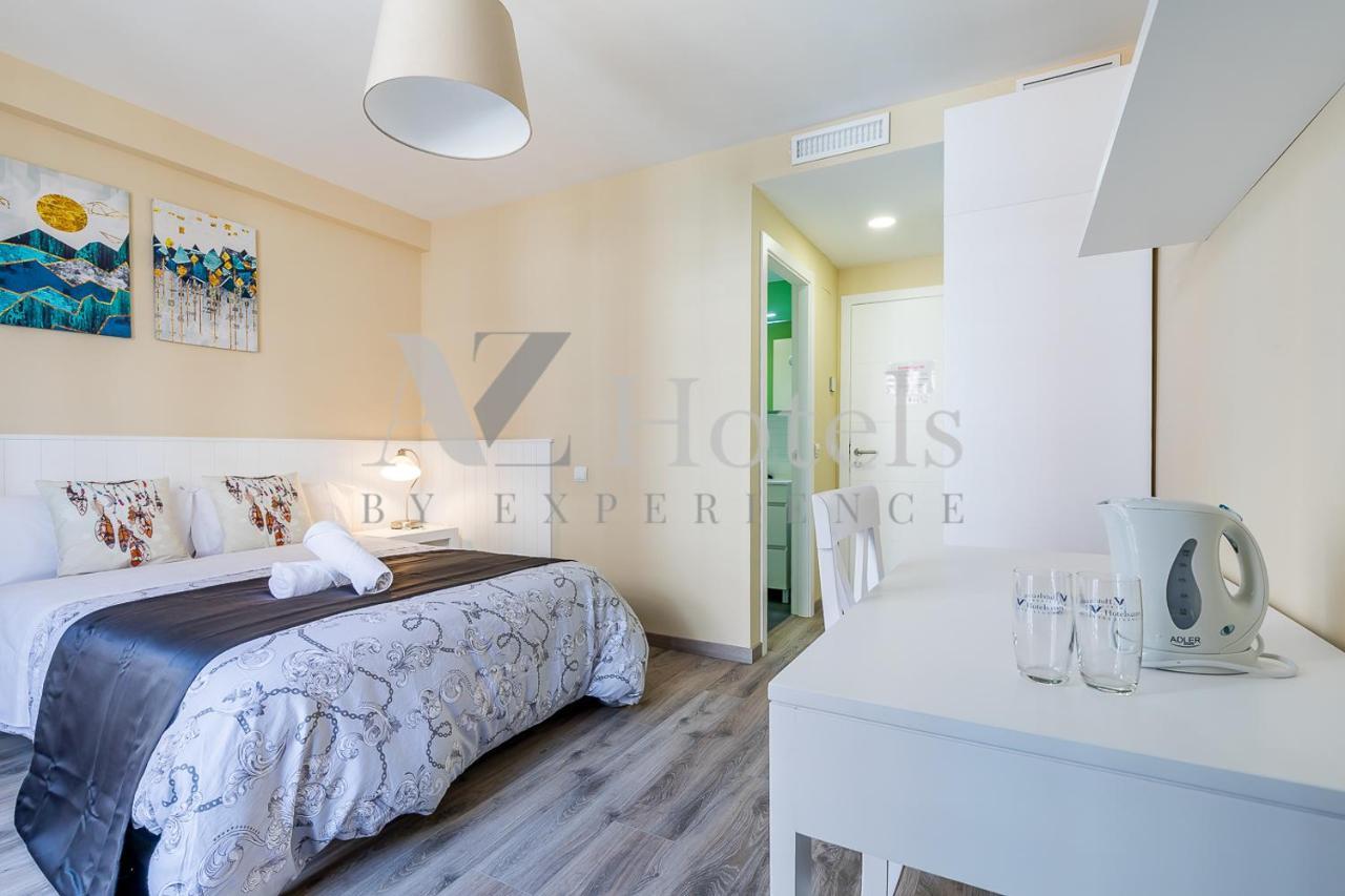 Ayz Villegas - Auto Check-In Property Madrid Eksteriør bilde